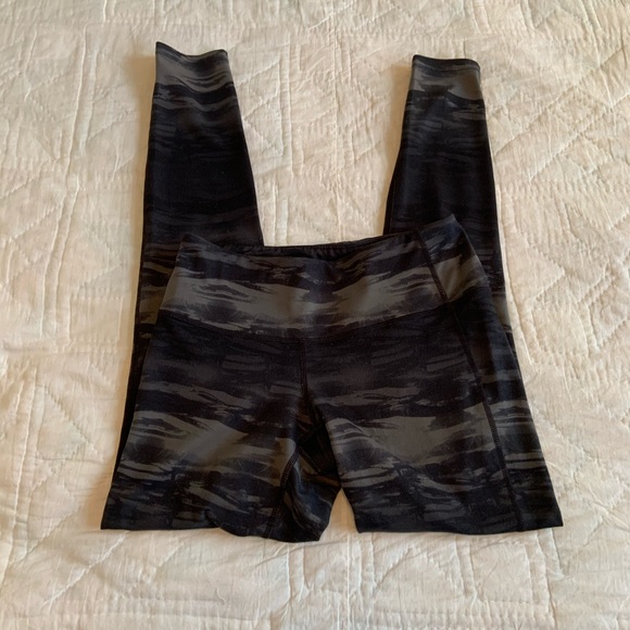 Athleta Chaturanga Tights yoga leggings grey black - Picture 2 of 14